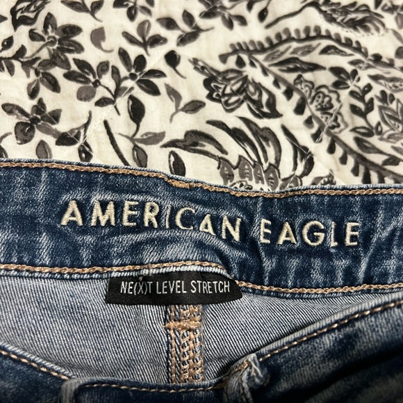 American Eagle Denim Shortie Shorts - Picture 5 of 6